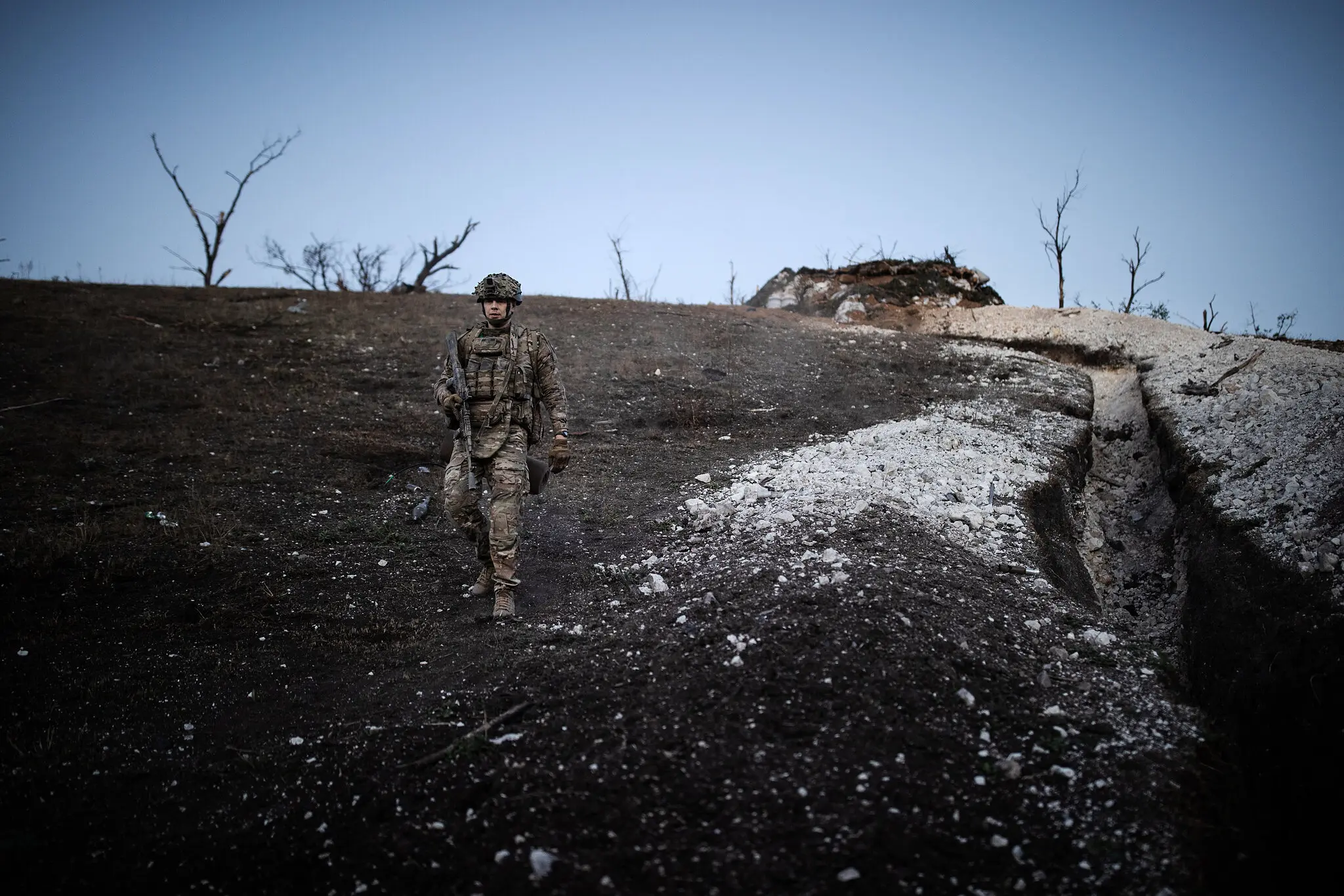 Піхотинець 28-ї окремої механізованої бригади на передовій під Торецьком, 9 жовтня.